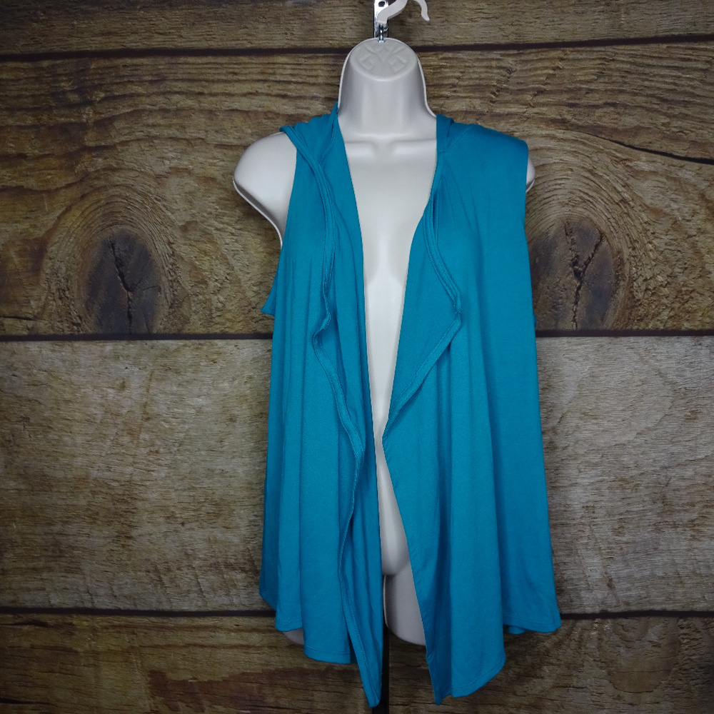 California Happenings Large Hooded Open Front Pp7